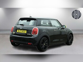 Used MINI Hatch 2021 for sale - 77452499: Photo