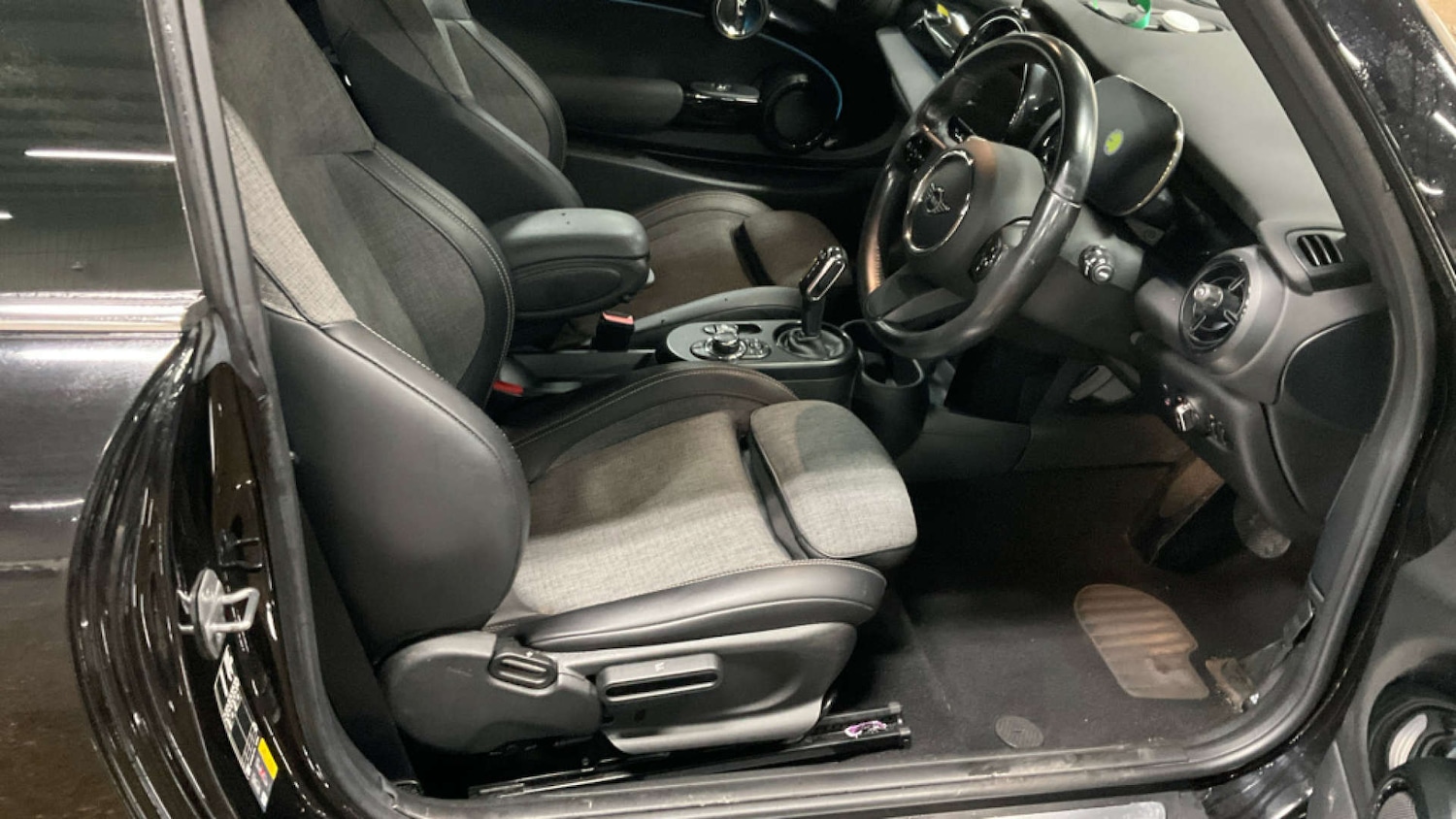 Used MINI Hatch 2021 for sale - 77452499: Photo 9