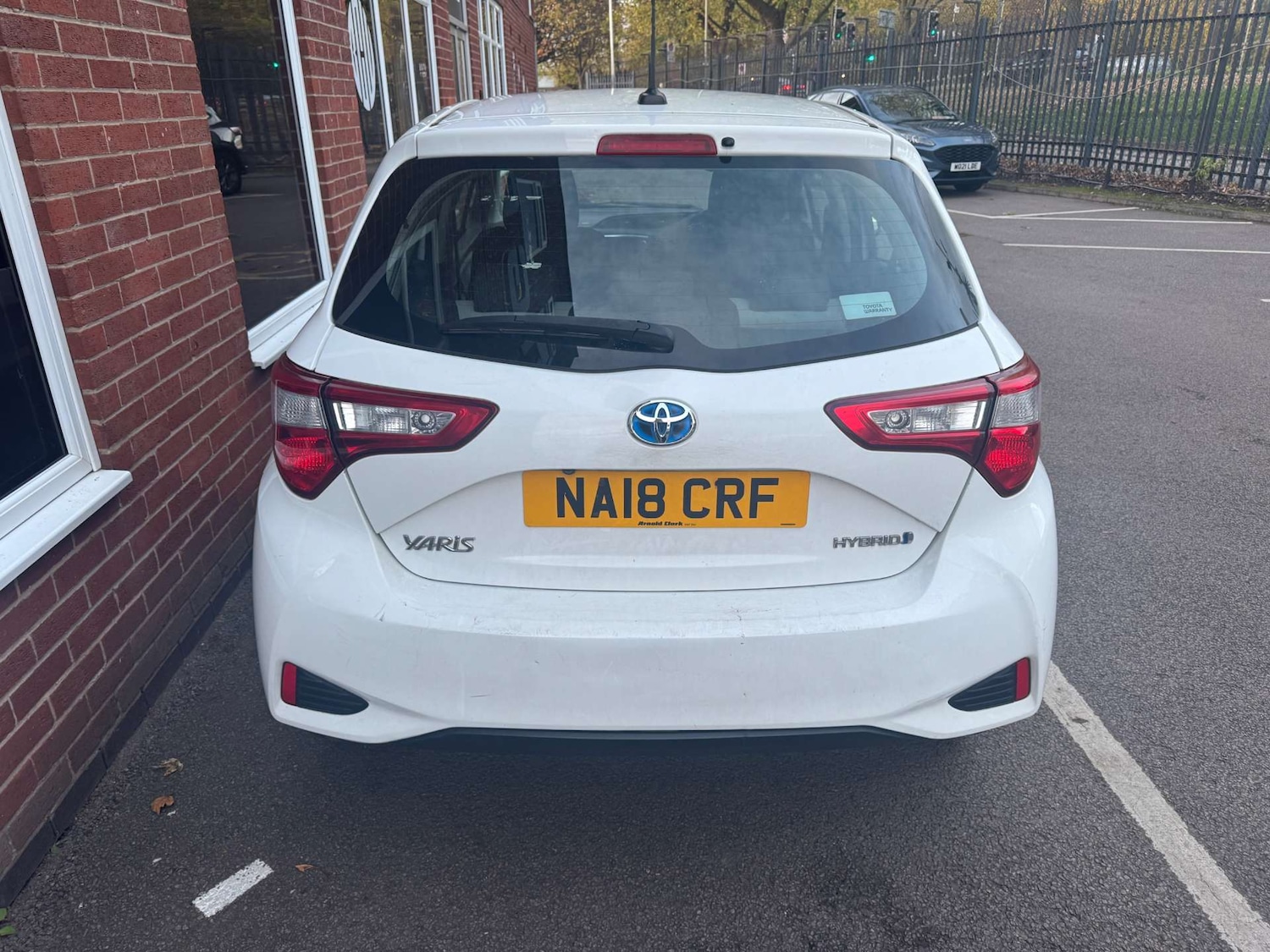 Used Toyota Yaris 2018 for sale - 76402686: Photo 8