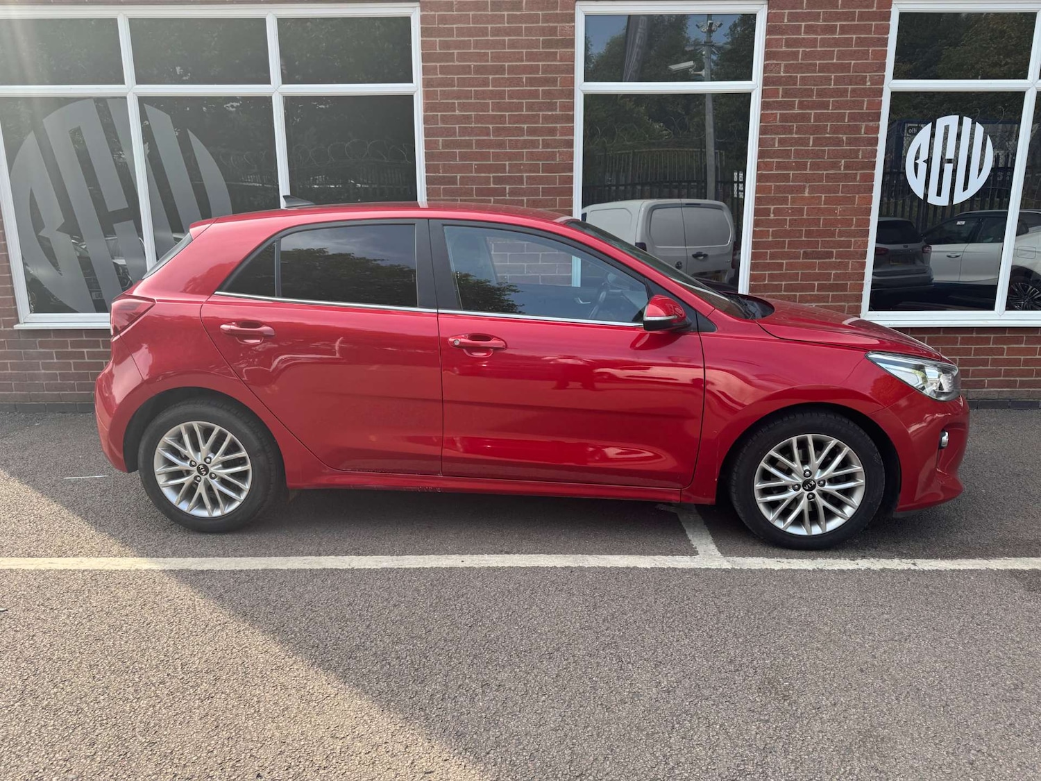 Used Kia Rio 2020 for sale - 76277588: Photo 2