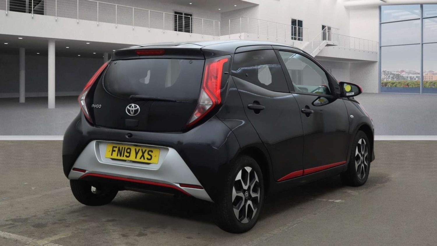 Used Toyota AYGO 2019 for sale - 77736113: Photo 4