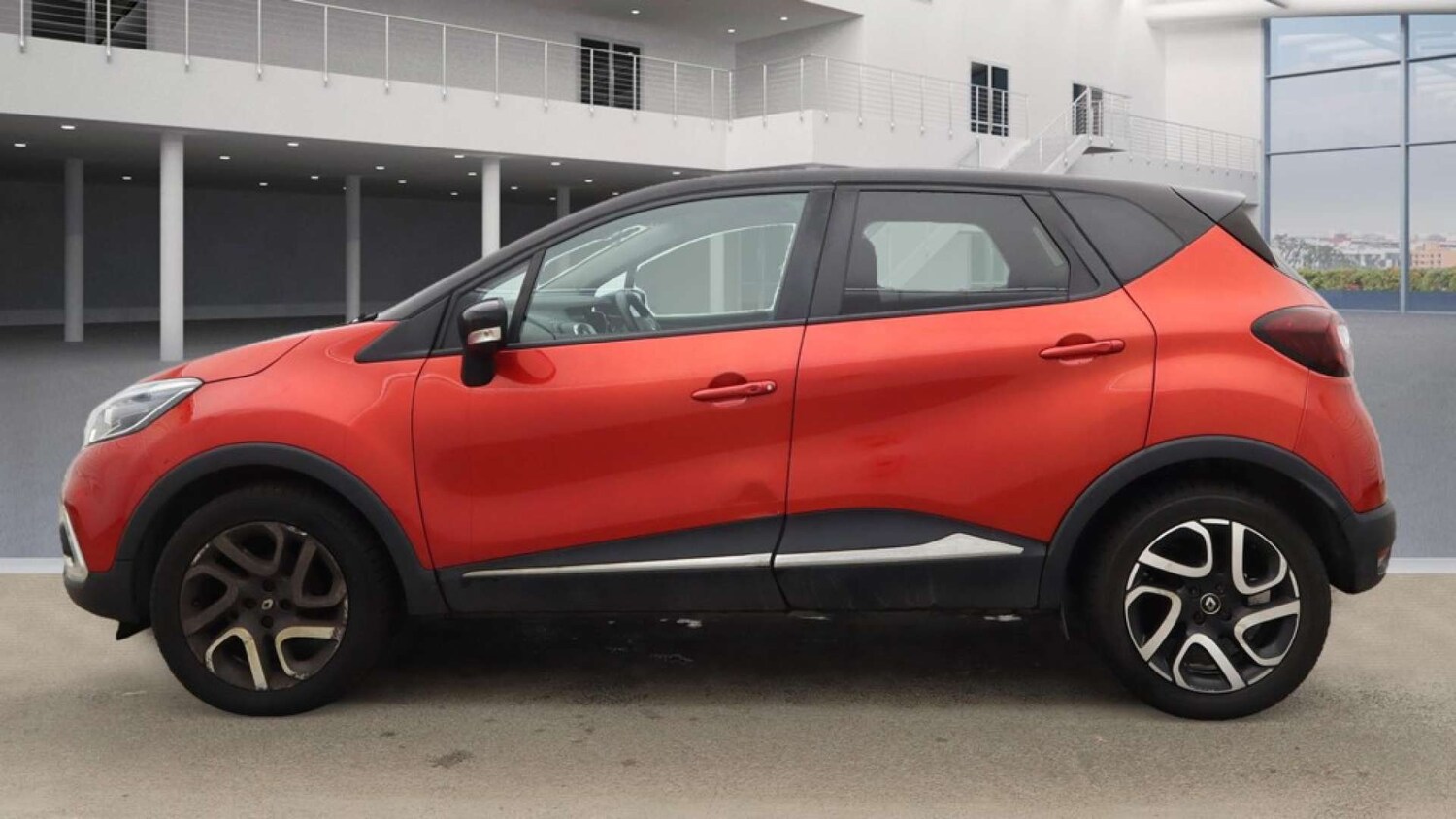 Used Renault Captur 2019 for sale - 76367343: Photo 6
