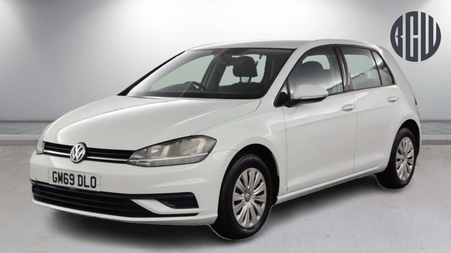 Used Volkswagen Golf 2020 for sale - 77548563: Photo 2
