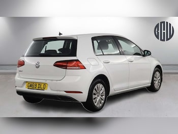 Used Volkswagen Golf 2020 for sale - 77548563: Photo