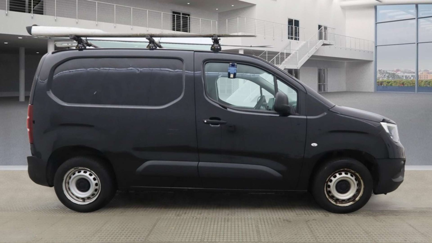 Used Vauxhall Combo 2019 for sale - 76914452: Photo 5