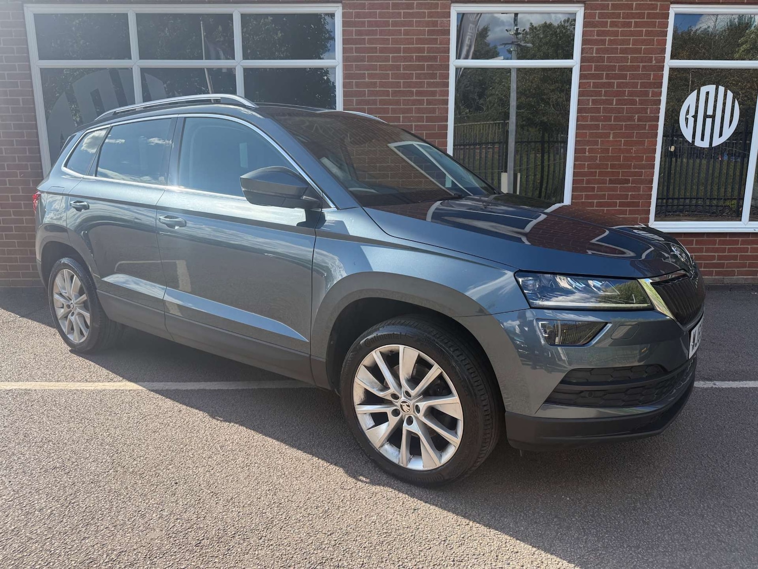 Used Skoda Karoq 2019 for sale - 76277604: Photo 1