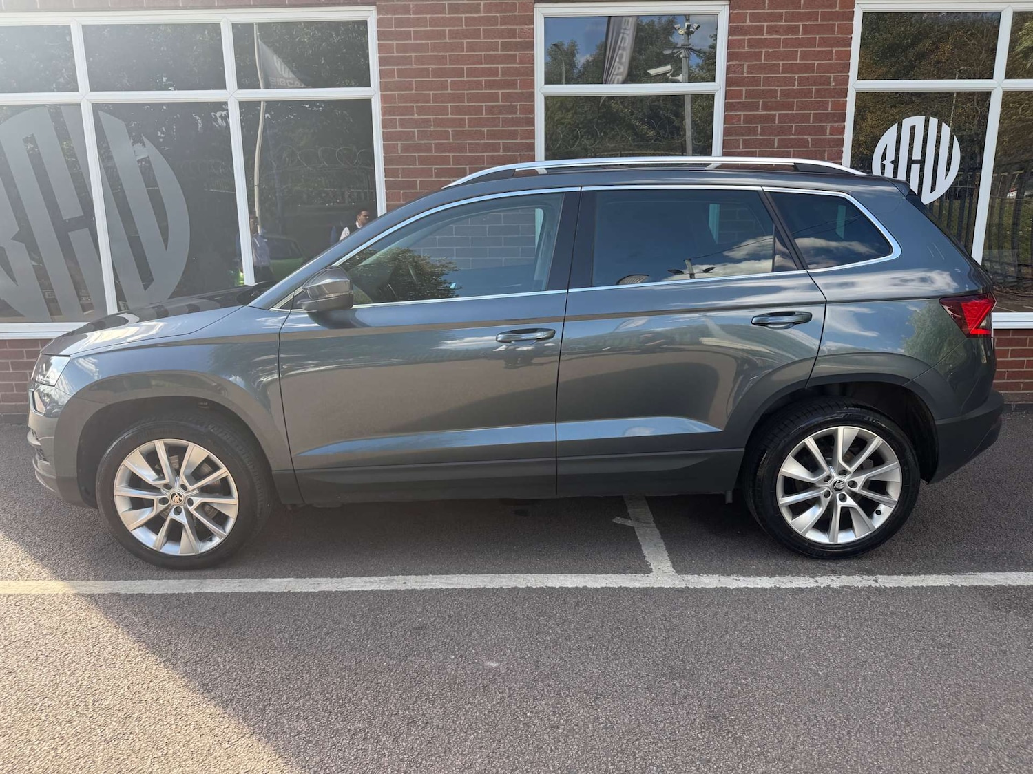 Used Skoda Karoq 2019 for sale - 76277604: Photo 4