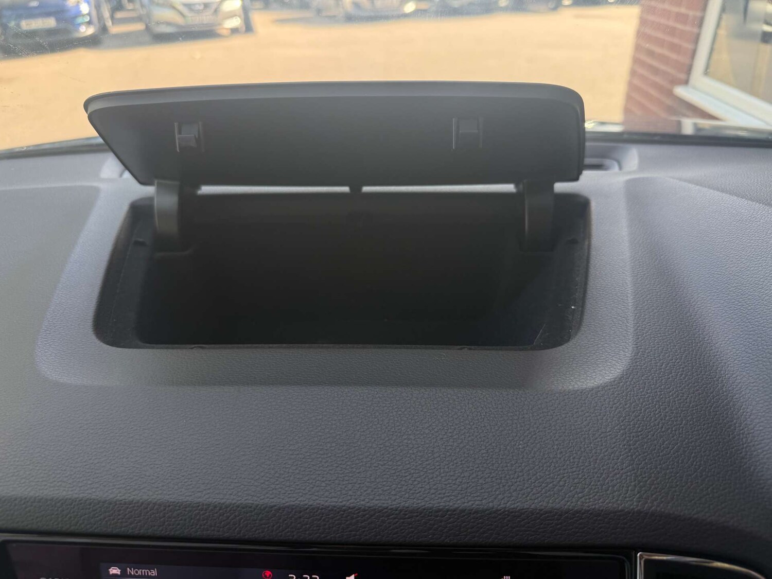 Used Skoda Karoq 2019 for sale - 76277604: Photo 40