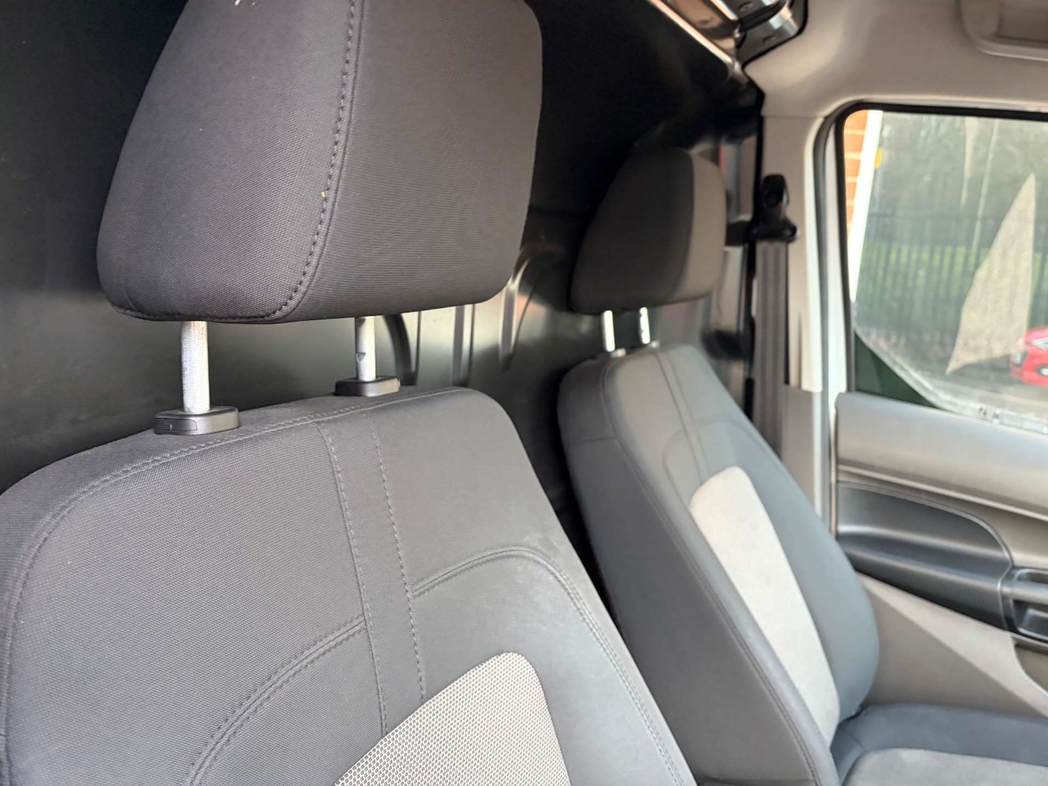 Used Ford Transit Connect 2021 for sale - 76894468: Photo 12