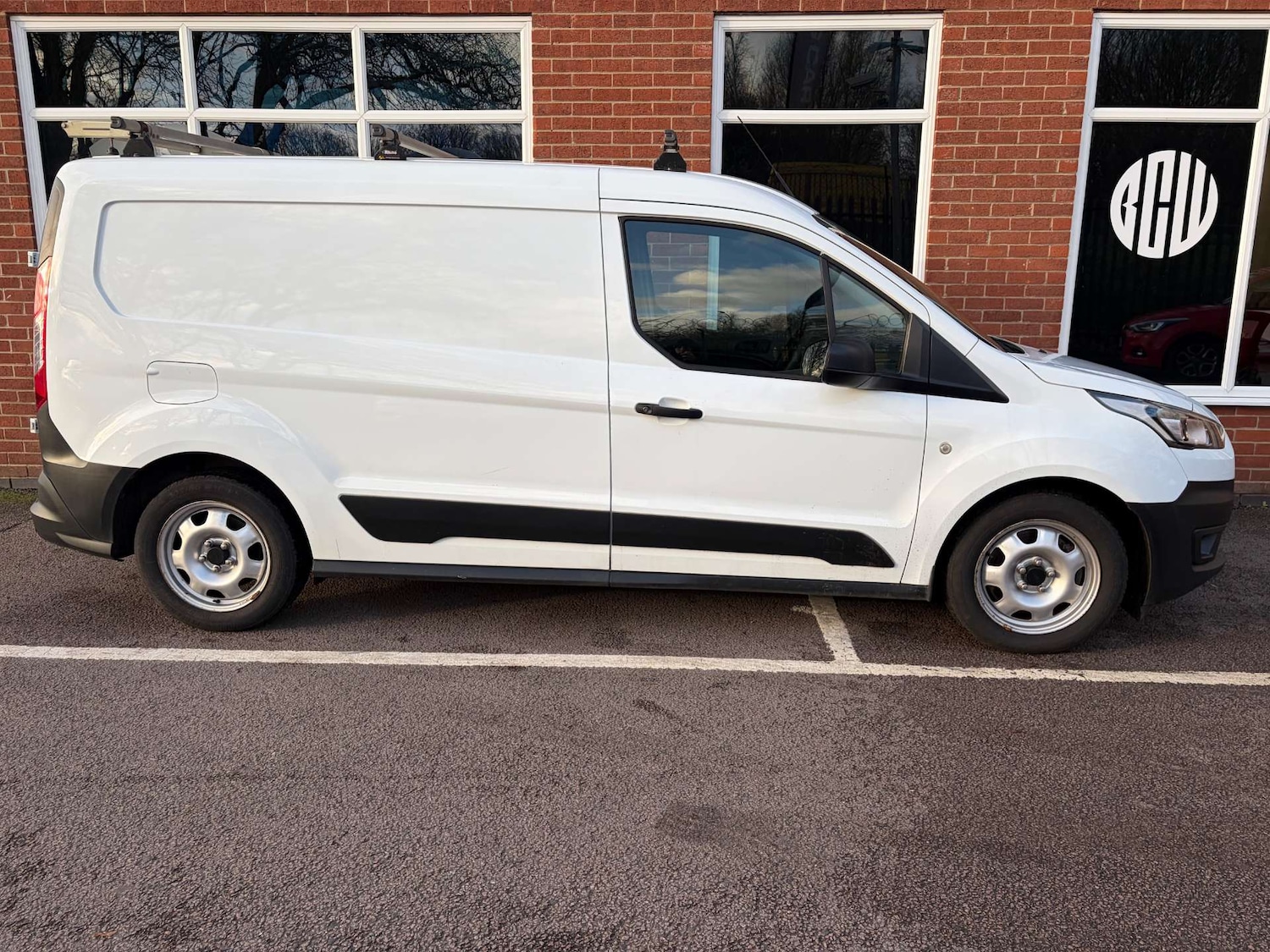 Used Ford Transit Connect 2021 for sale - 76894468: Photo 2