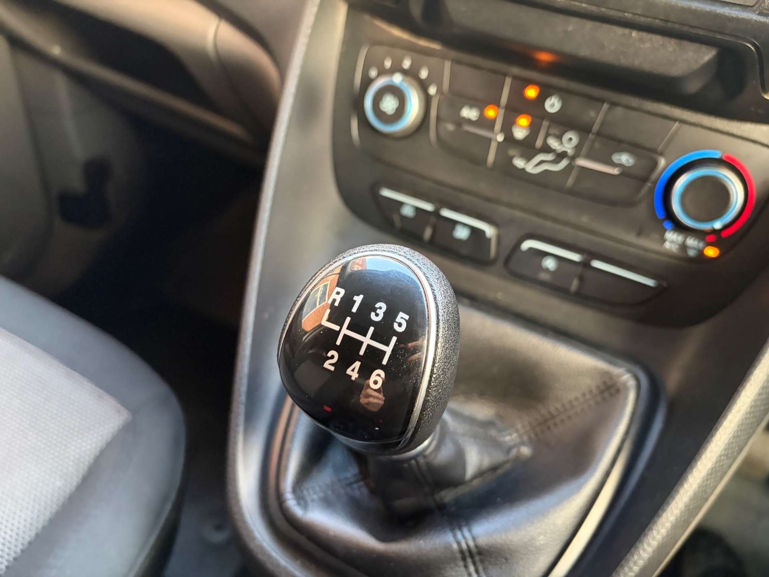 Used Ford Transit Connect 2021 for sale - 76894468: Photo 21