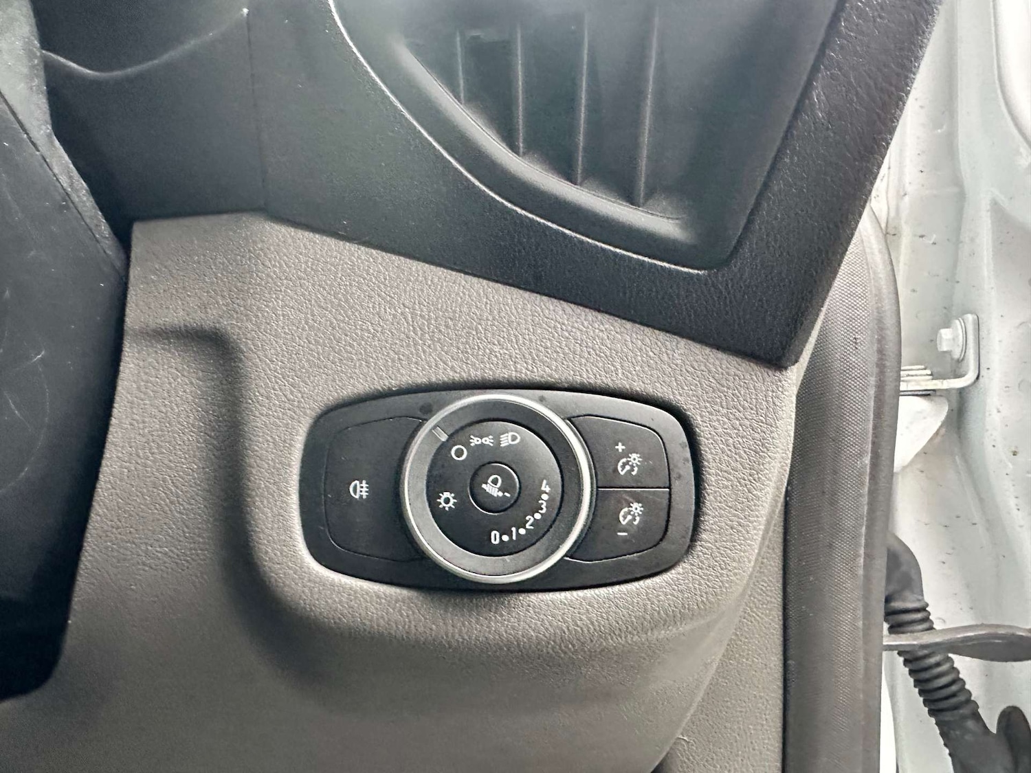 Used Ford Transit Connect 2021 for sale - 76894468: Photo 30