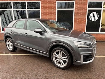 Audi - Q2
