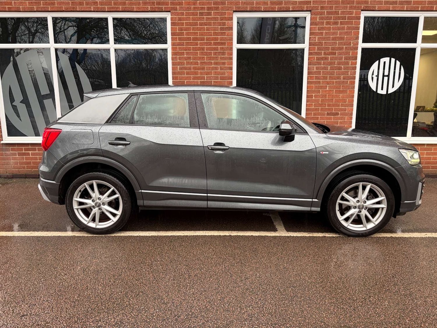 Used Audi Q2 2018 for sale - 76830178: Photo 2