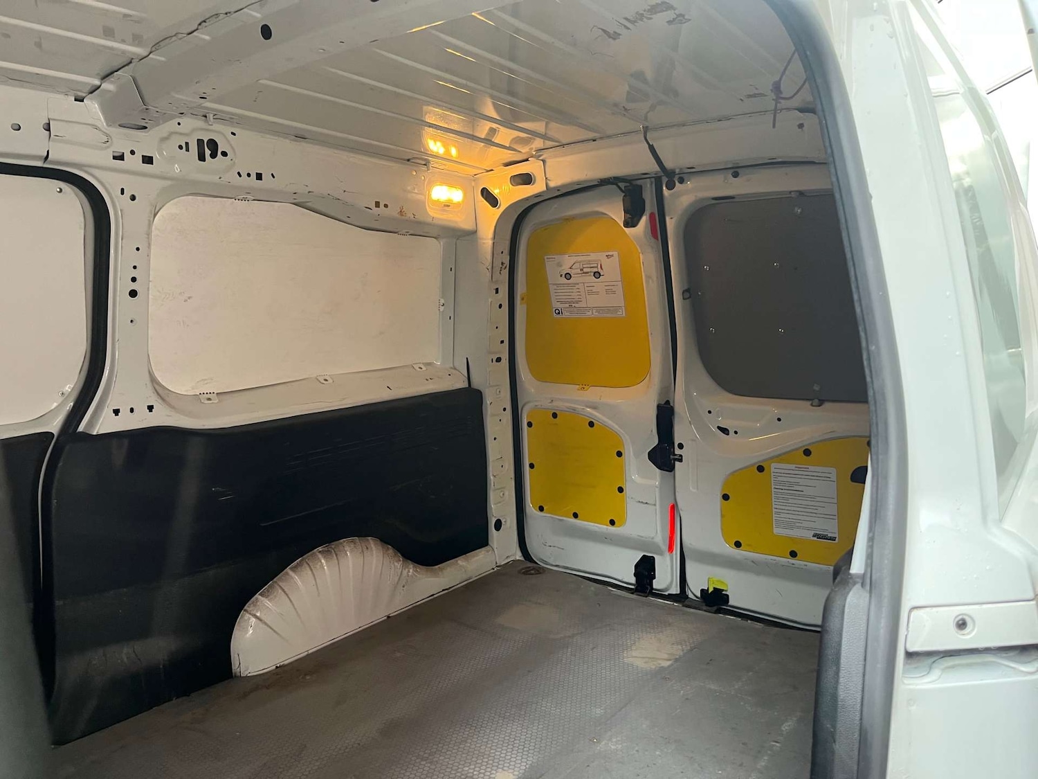 Used Vauxhall Combo 2020 for sale - 76881582: Photo 20