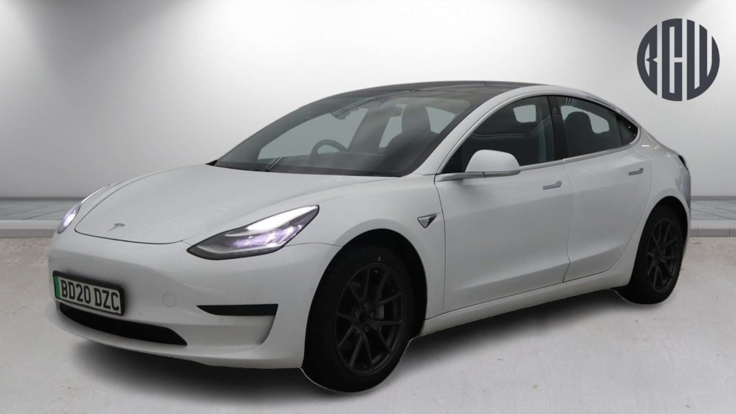 Used Tesla Model 3 2020 for sale - 77535134: Photo 2