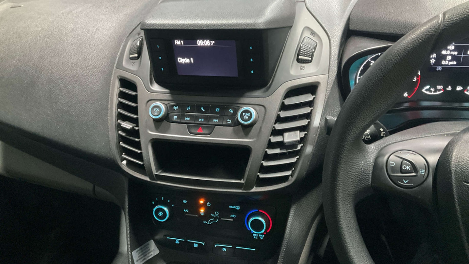 Used Ford Transit Connect 2019 for sale - 76973895: Photo 11