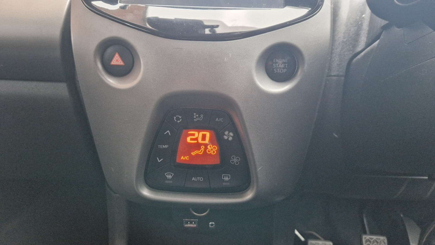 Used Toyota AYGO 2019 for sale - 76767899: Photo 15