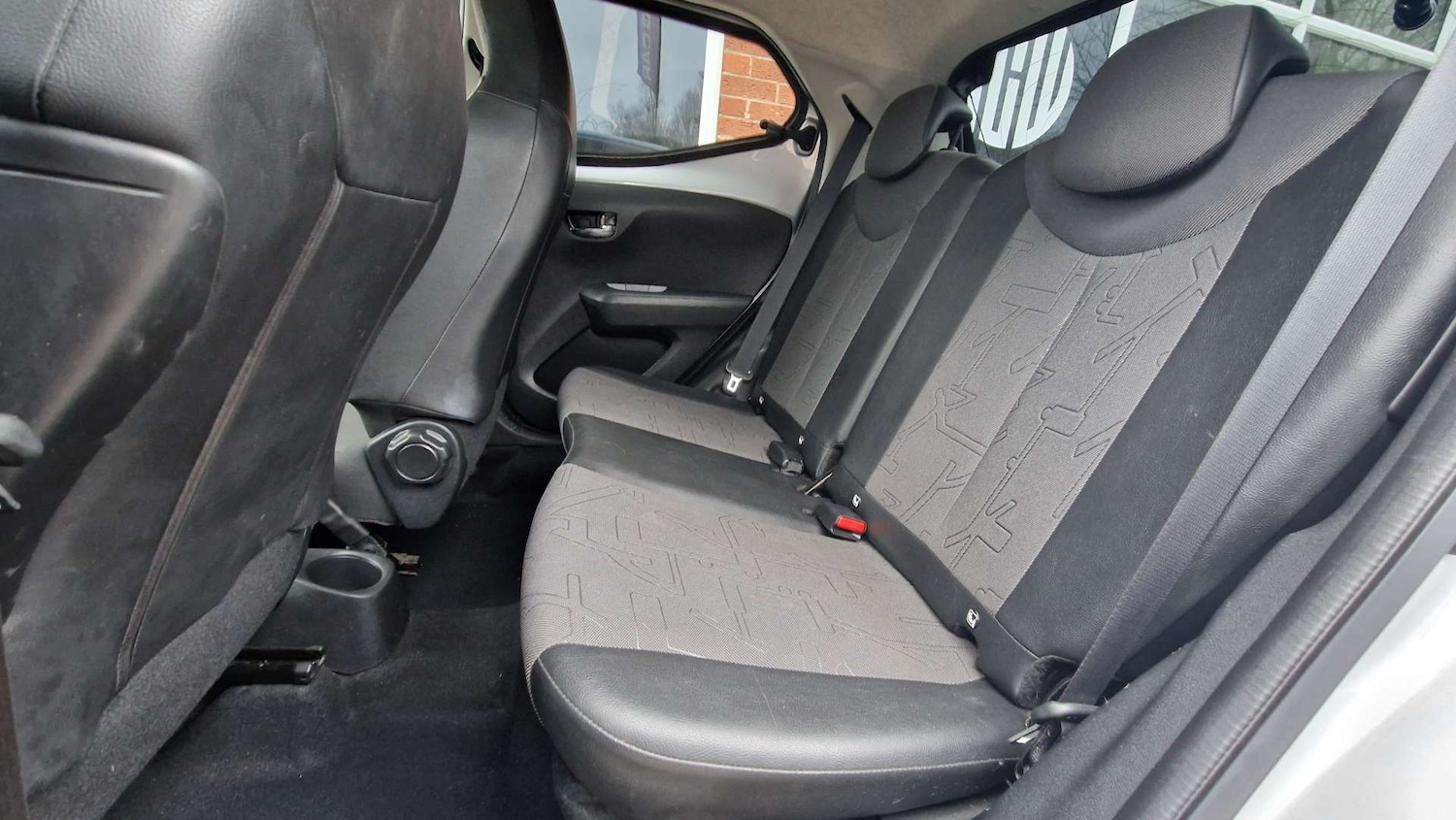 Used Toyota AYGO 2019 for sale - 76767899: Photo 23