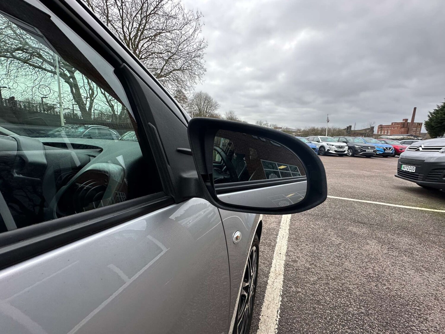 Used Toyota AYGO 2019 for sale - 76767899: Photo 40