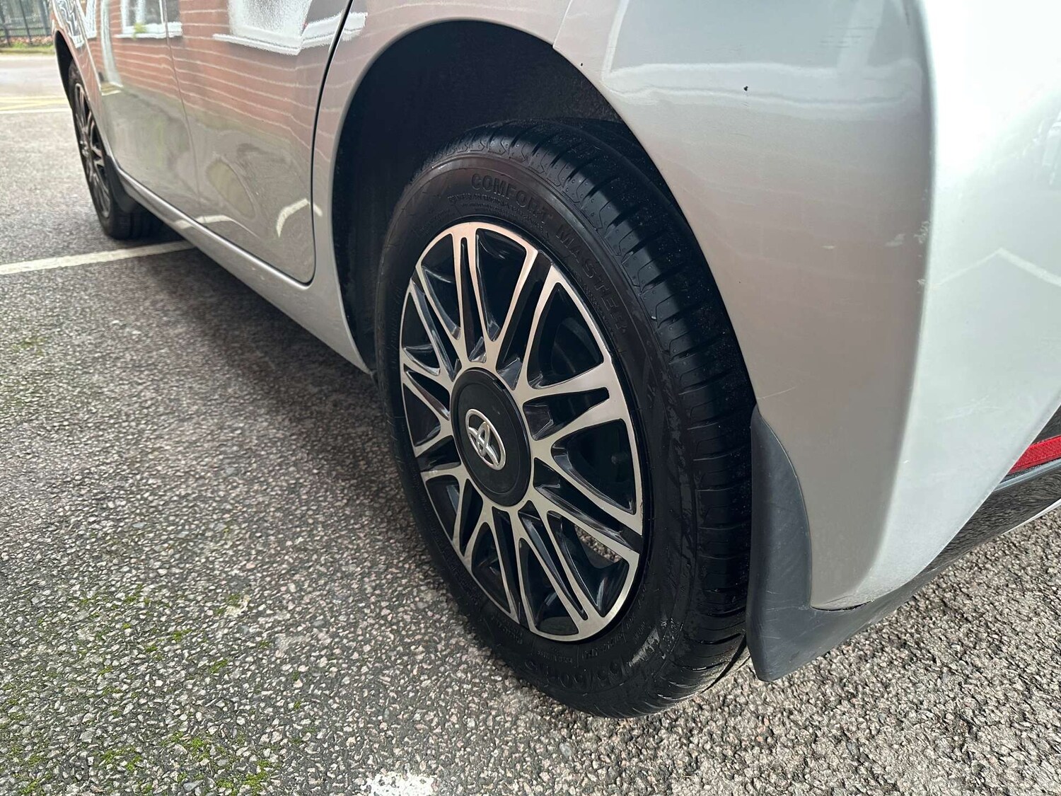 Used Toyota AYGO 2019 for sale - 76767899: Photo 42