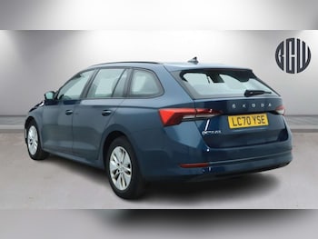 Used Skoda Octavia 2021 for sale - 76726104: Photo