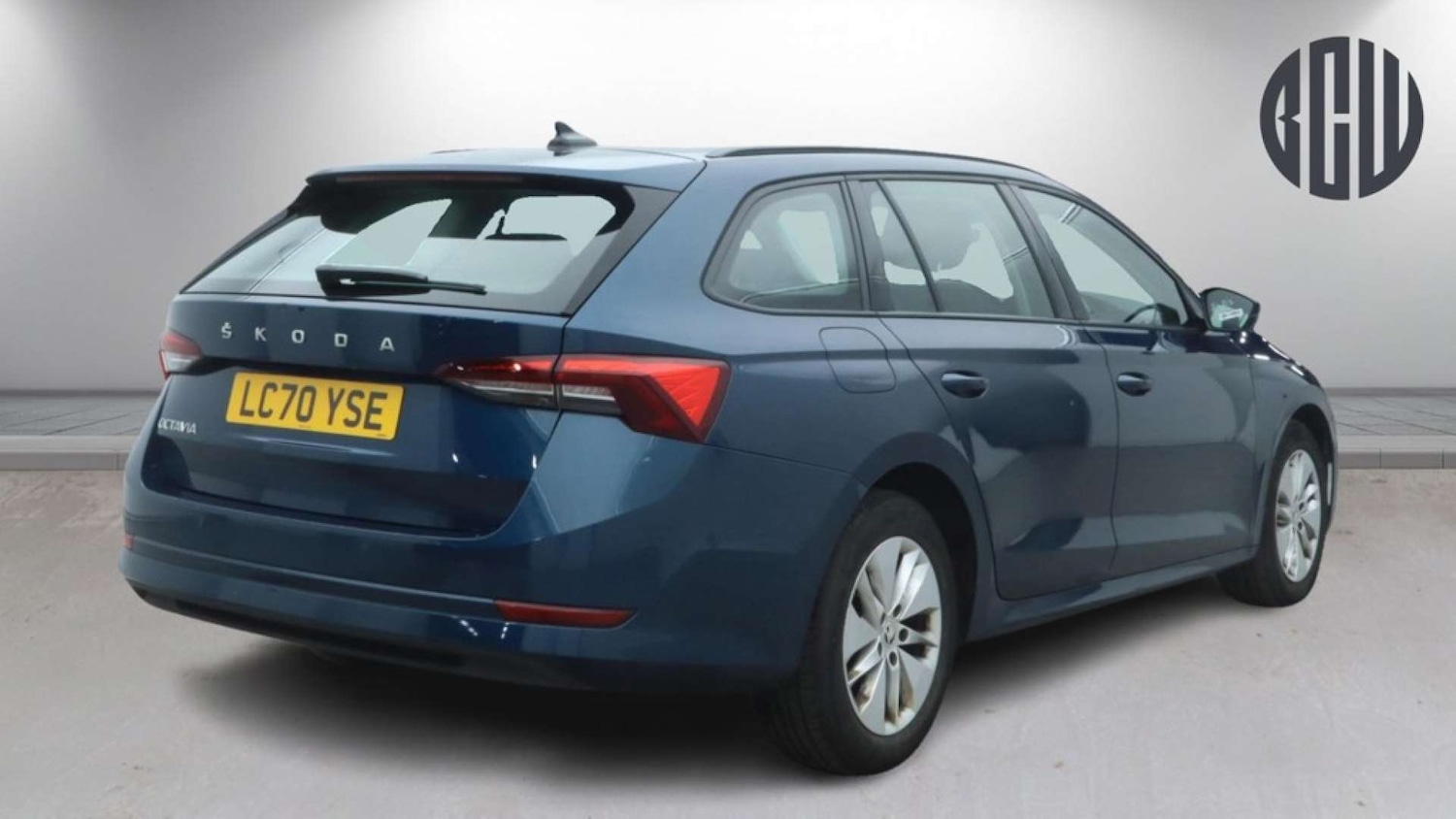 Used Skoda Octavia 2021 for sale - 76726104: Photo 4