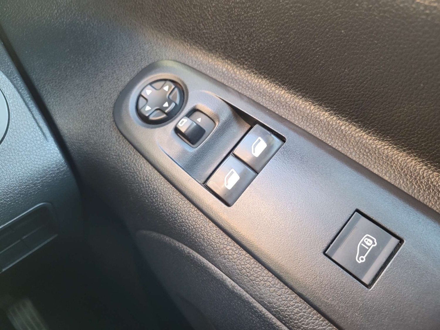 Used Vauxhall Combo 2022 for sale - 76525859: Photo 17