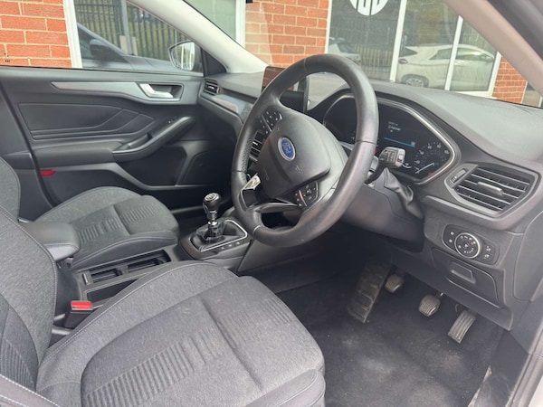 Used Ford Focus 2020 for sale - 76277595: Photo 14