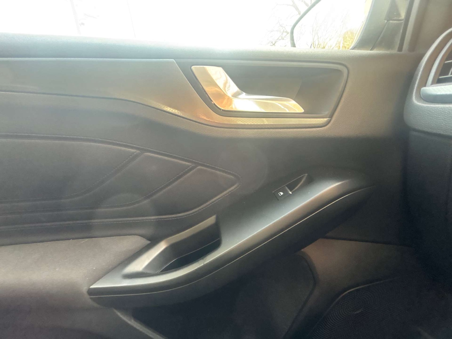 Used Ford Focus 2020 for sale - 76277595: Photo 40