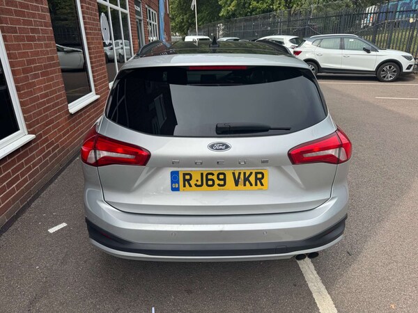 Used Ford Focus 2020 for sale - 76277595: Photo 5