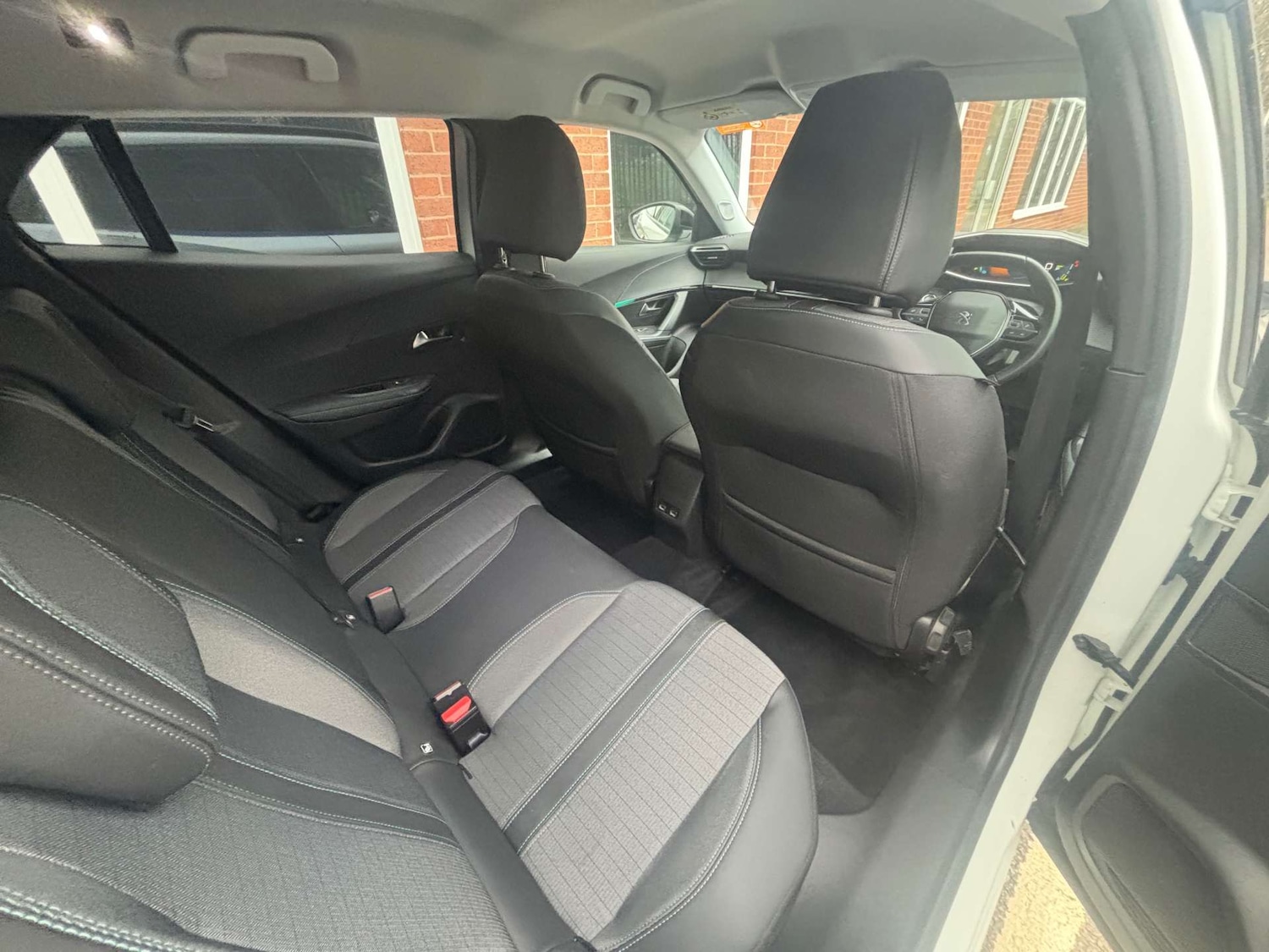 Used Peugeot 2008 2022 for sale - 76579675: Photo 22