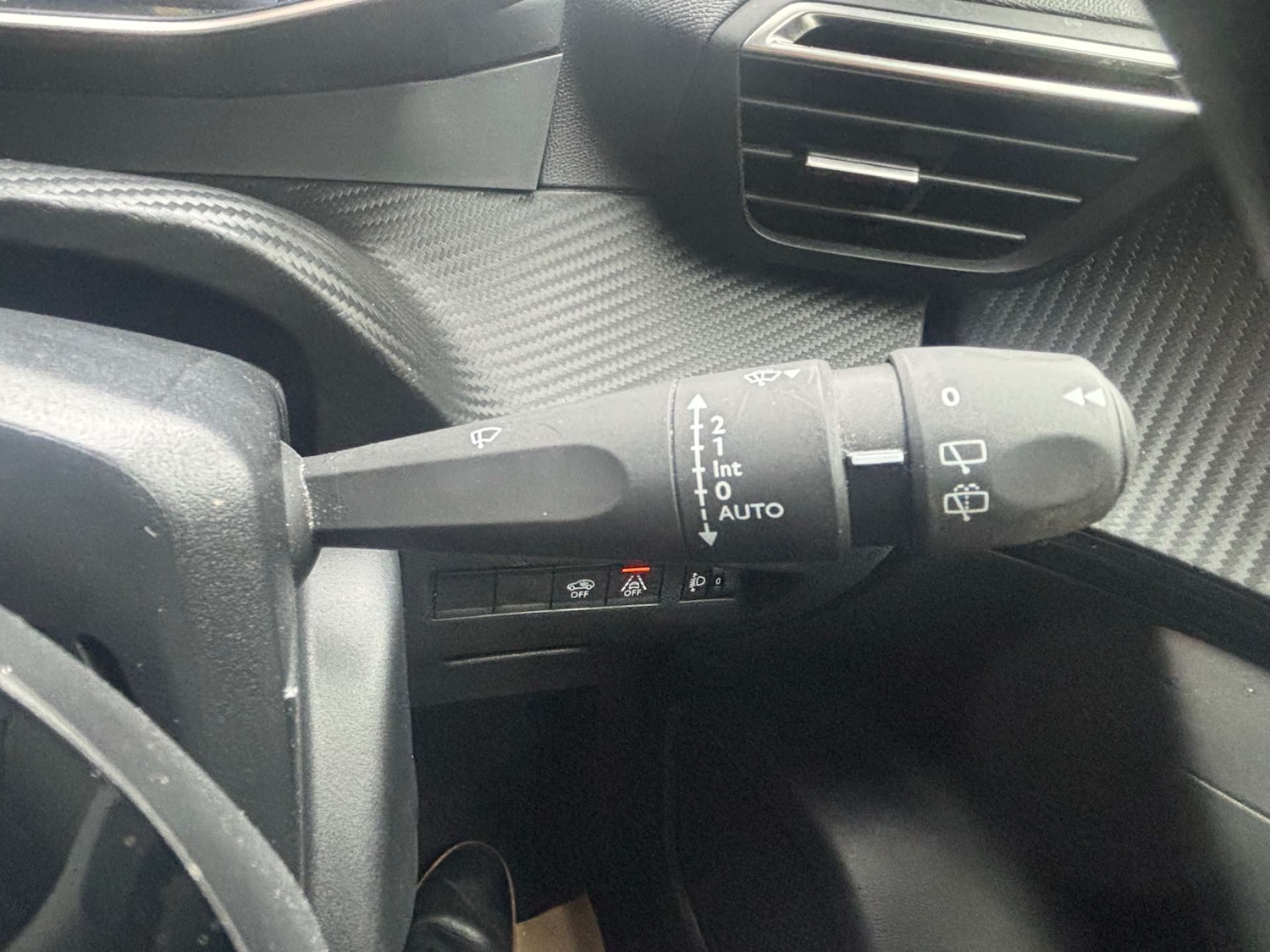 Used Peugeot 2008 2022 for sale - 76579675: Photo 32