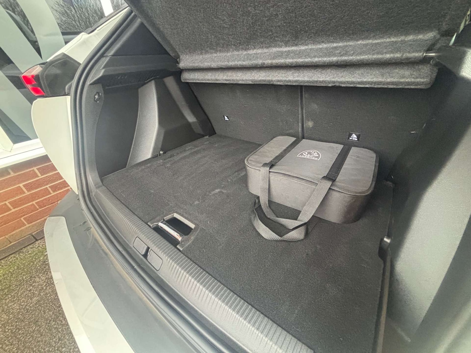 Used Peugeot 2008 2022 for sale - 76579675: Photo 37