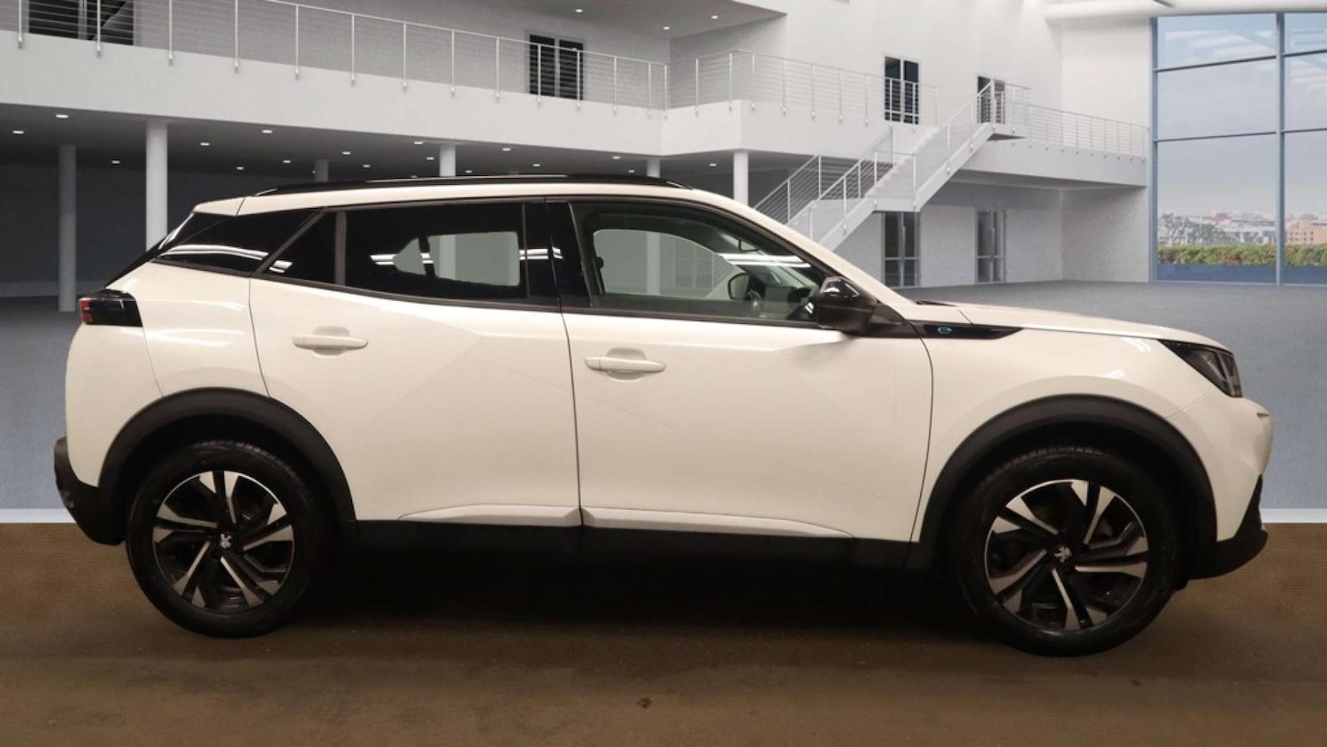 Used Peugeot 2008 2022 for sale - 76579675: Photo 5