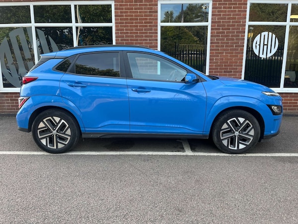 Used Hyundai KONA 2021 for sale - 75760926: Photo 2