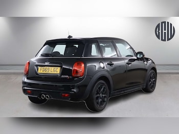 Used MINI Hatch 2019 for sale - 79074113: Photo