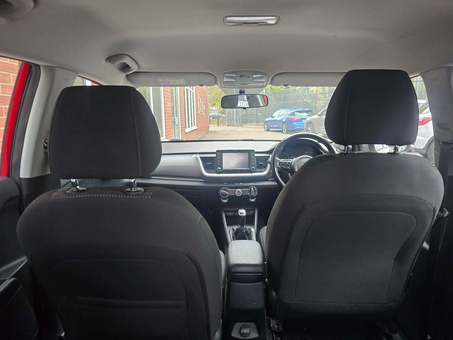 Used Kia Stonic 2019 for sale - 76280362: Photo 12