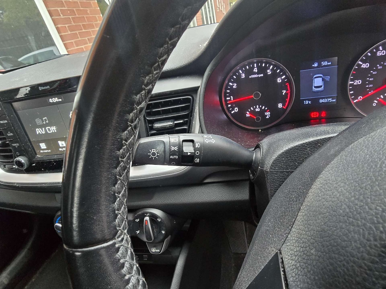 Used Kia Stonic 2019 for sale - 76280362: Photo 17