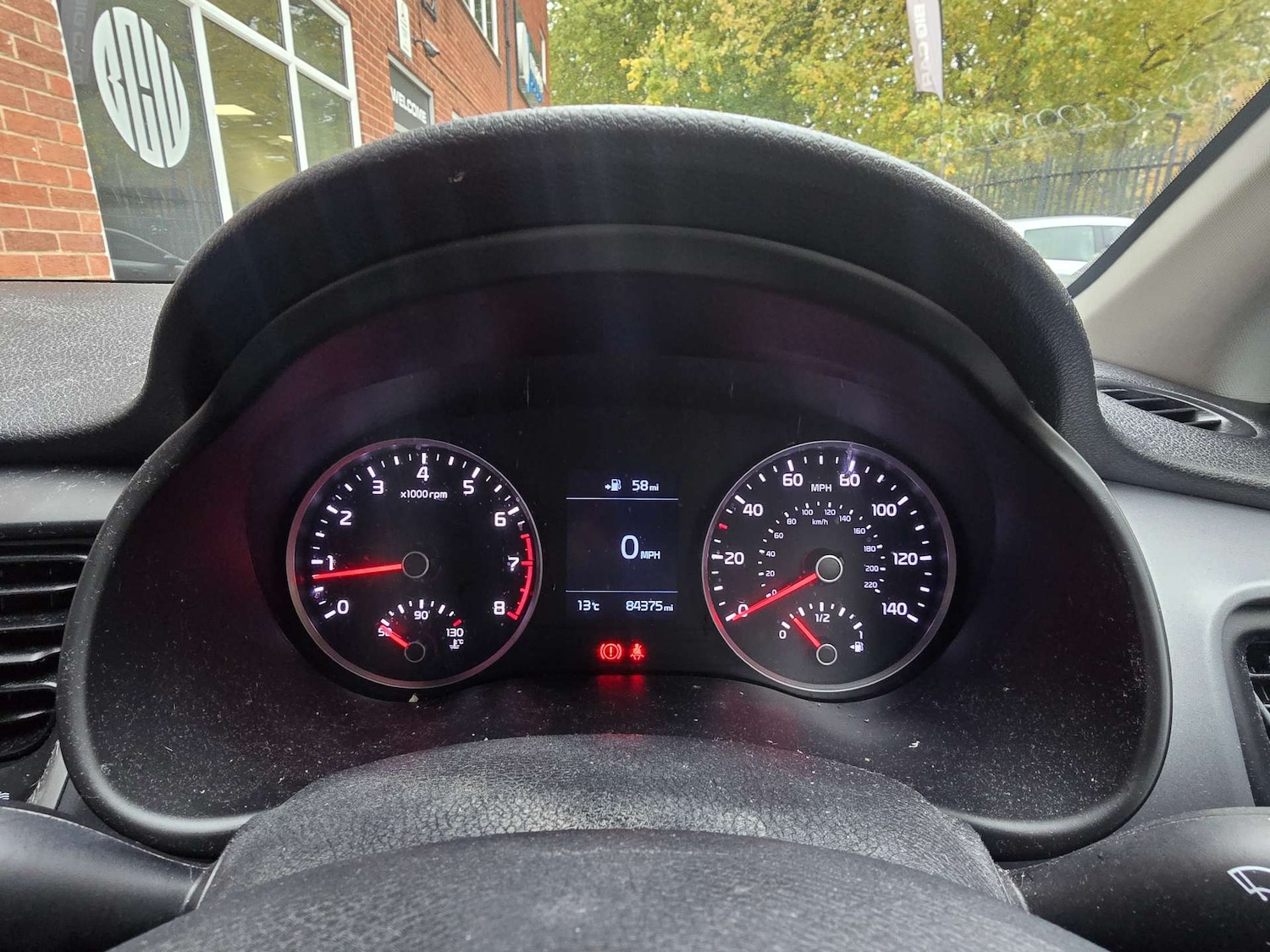 Used Kia Stonic 2019 for sale - 76280362: Photo 19