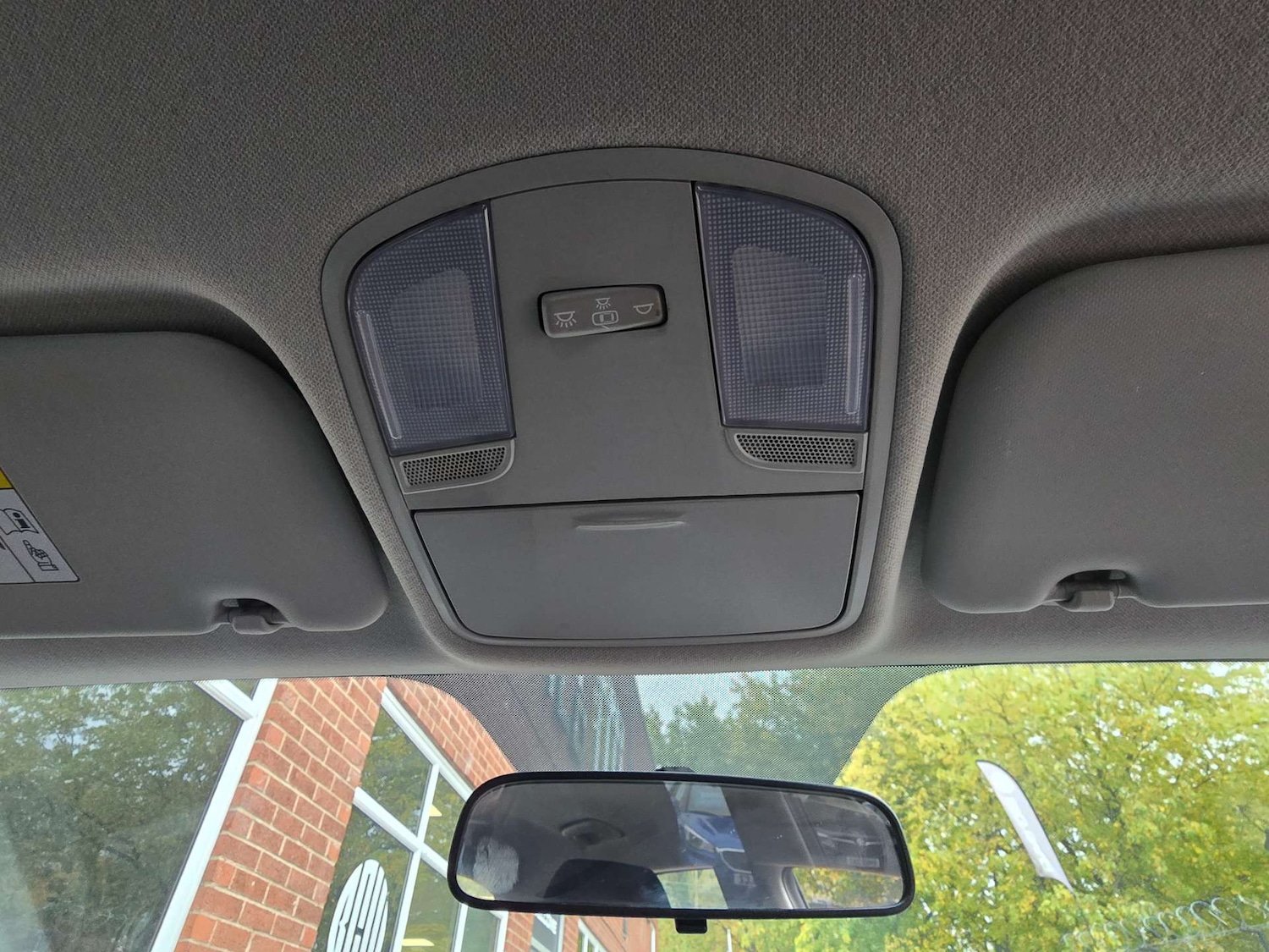 Used Kia Stonic 2019 for sale - 76280362: Photo 24