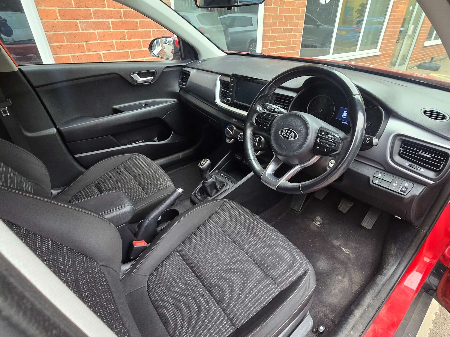 Used Kia Stonic 2019 for sale - 76280362: Photo 26