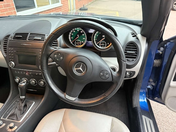 Used Mercedes-Benz SLK 2008 for sale - 76288991: Photo 13
