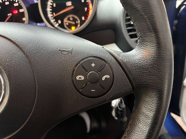 Used Mercedes-Benz SLK 2008 for sale - 76288991: Photo 15