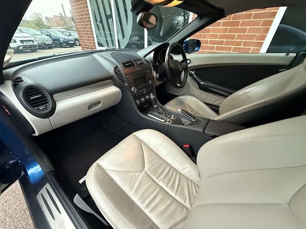 Used Mercedes-Benz SLK 2008 for sale - 76288991: Photo 19
