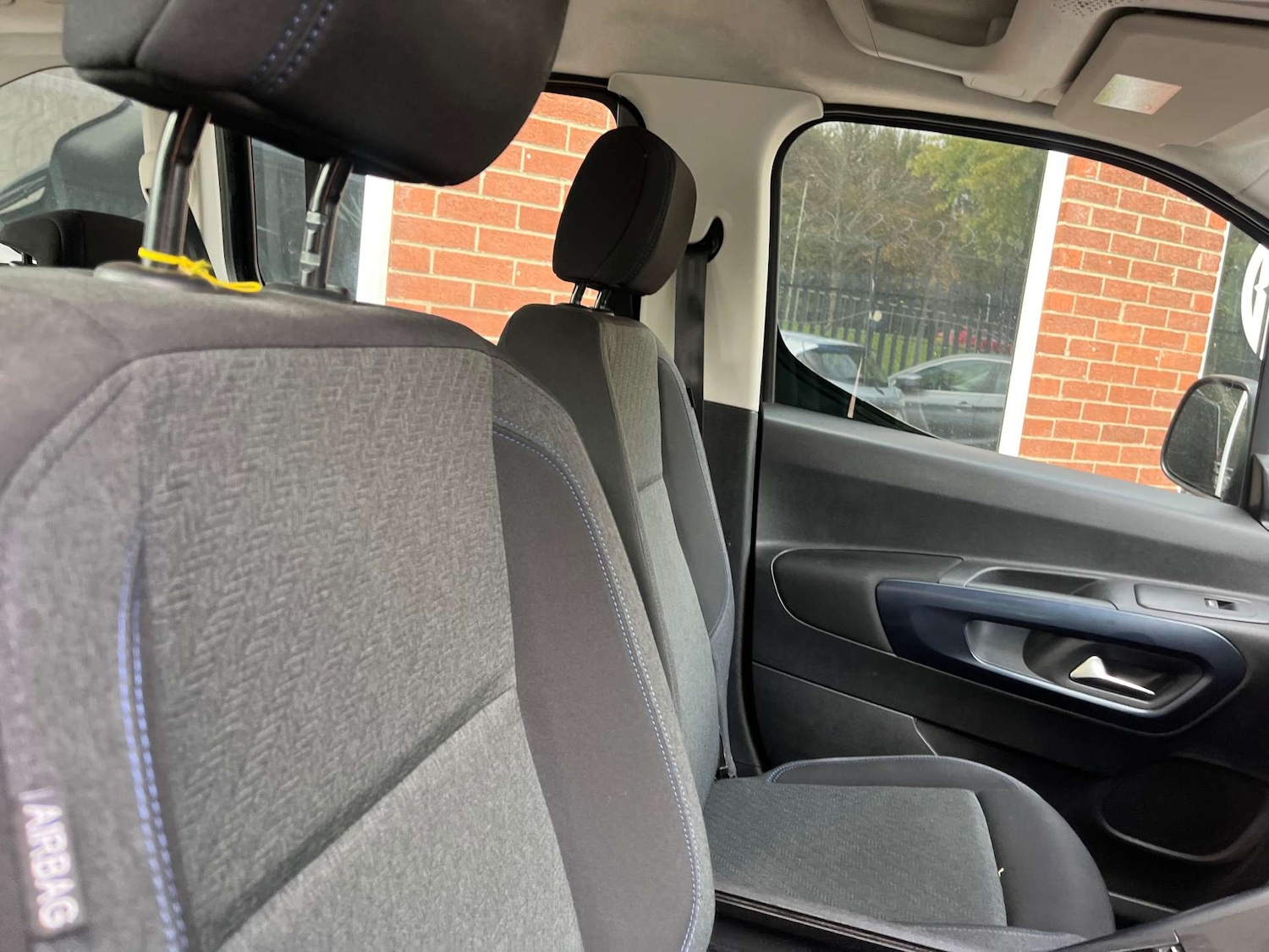 Used Peugeot Rifter 2020 for sale - 75923166: Photo 12