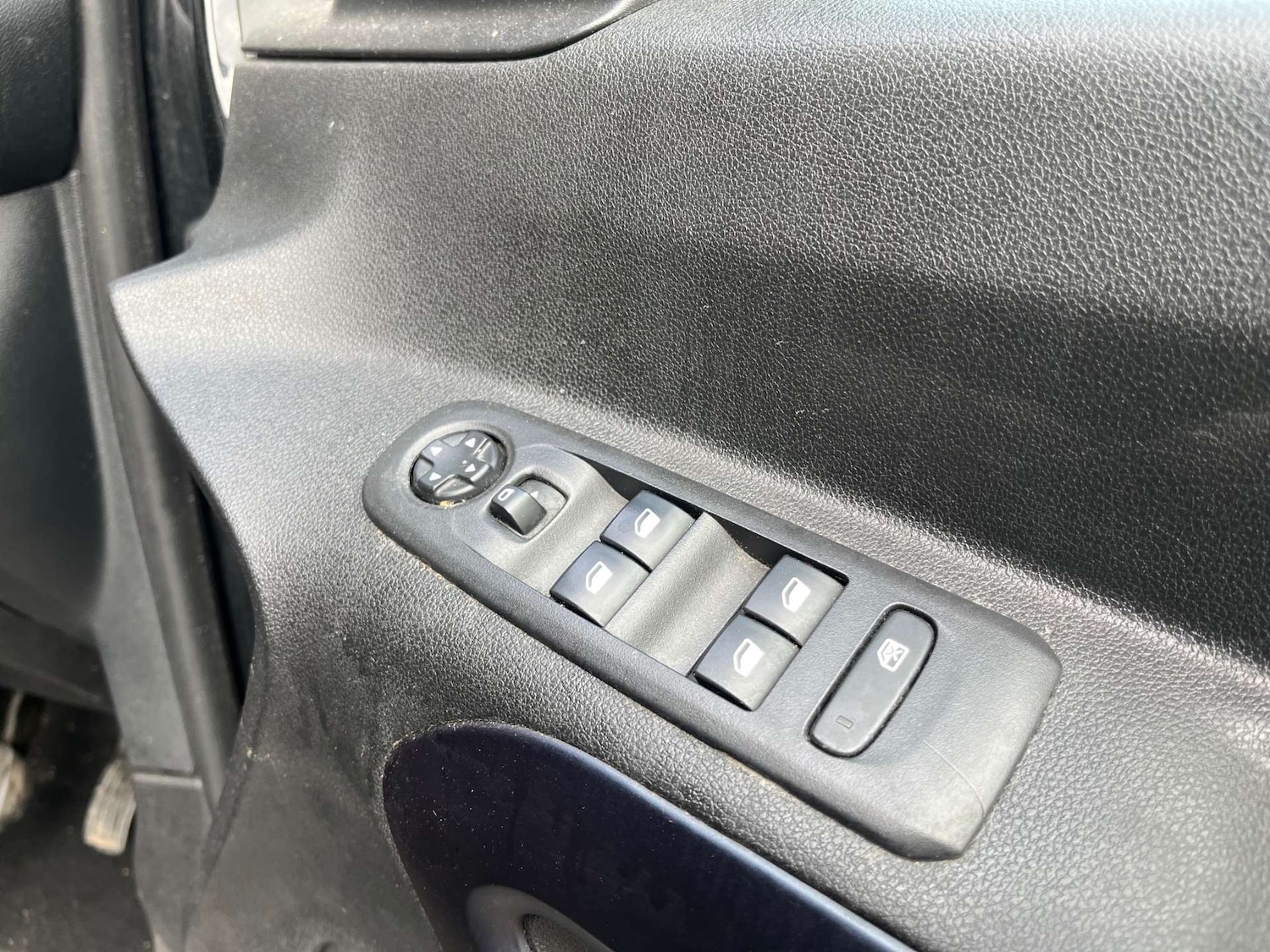 Used Peugeot Rifter 2020 for sale - 75923166: Photo 27