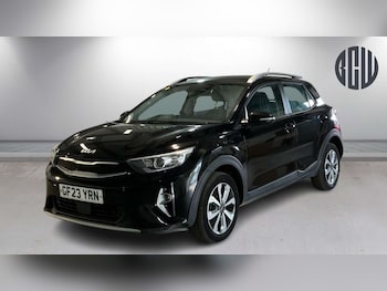 Used Kia Stonic 2023 for sale - 78782750: Photo