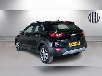 Used Kia Stonic 2023 for sale - 78782750: Photo