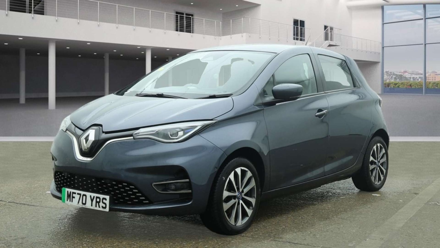 Used Renault Zoe 2021 for sale - 77409760: Photo 2